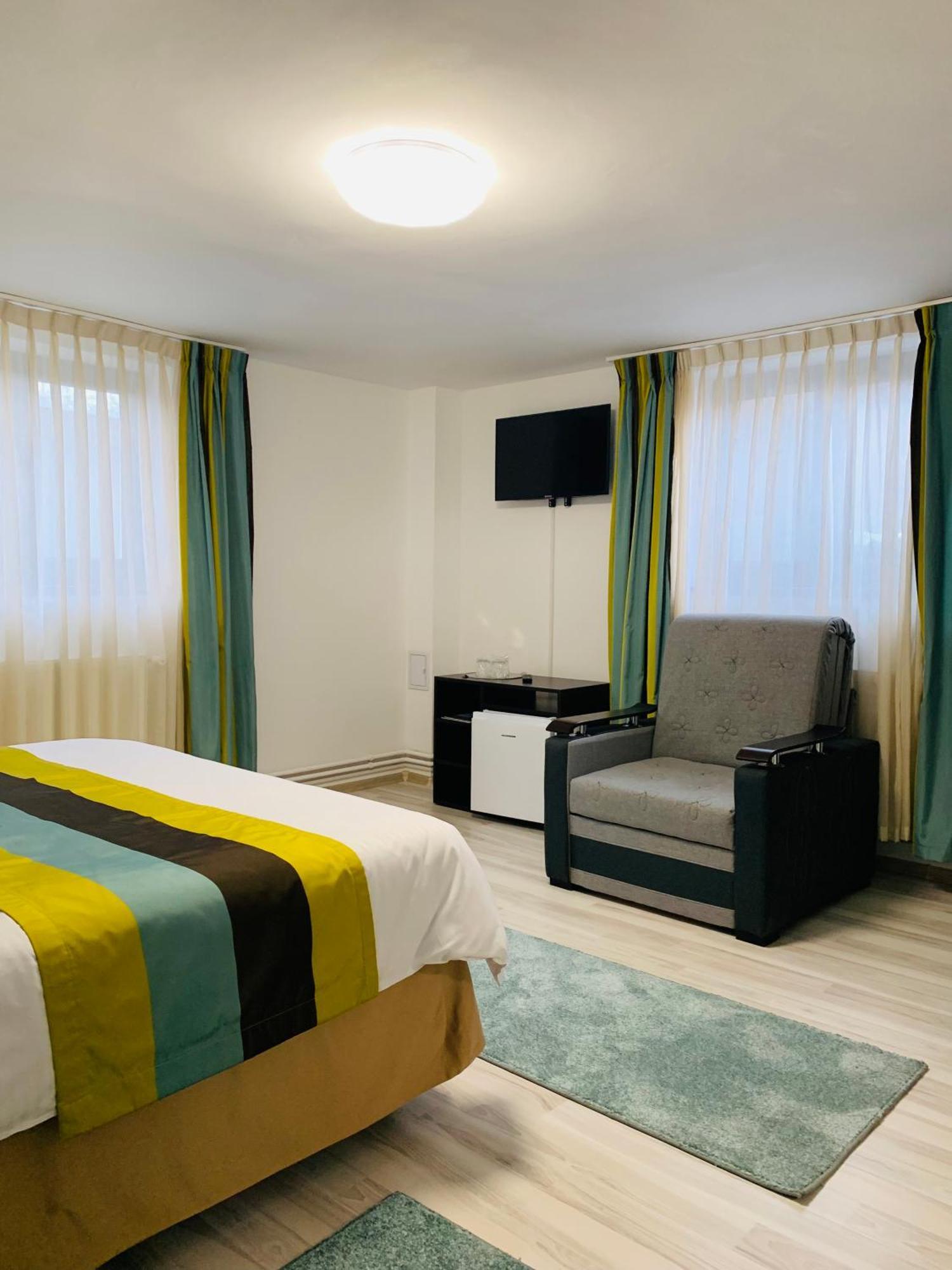 Bed and Breakfast Casa Lazar Топлица Экстерьер фото