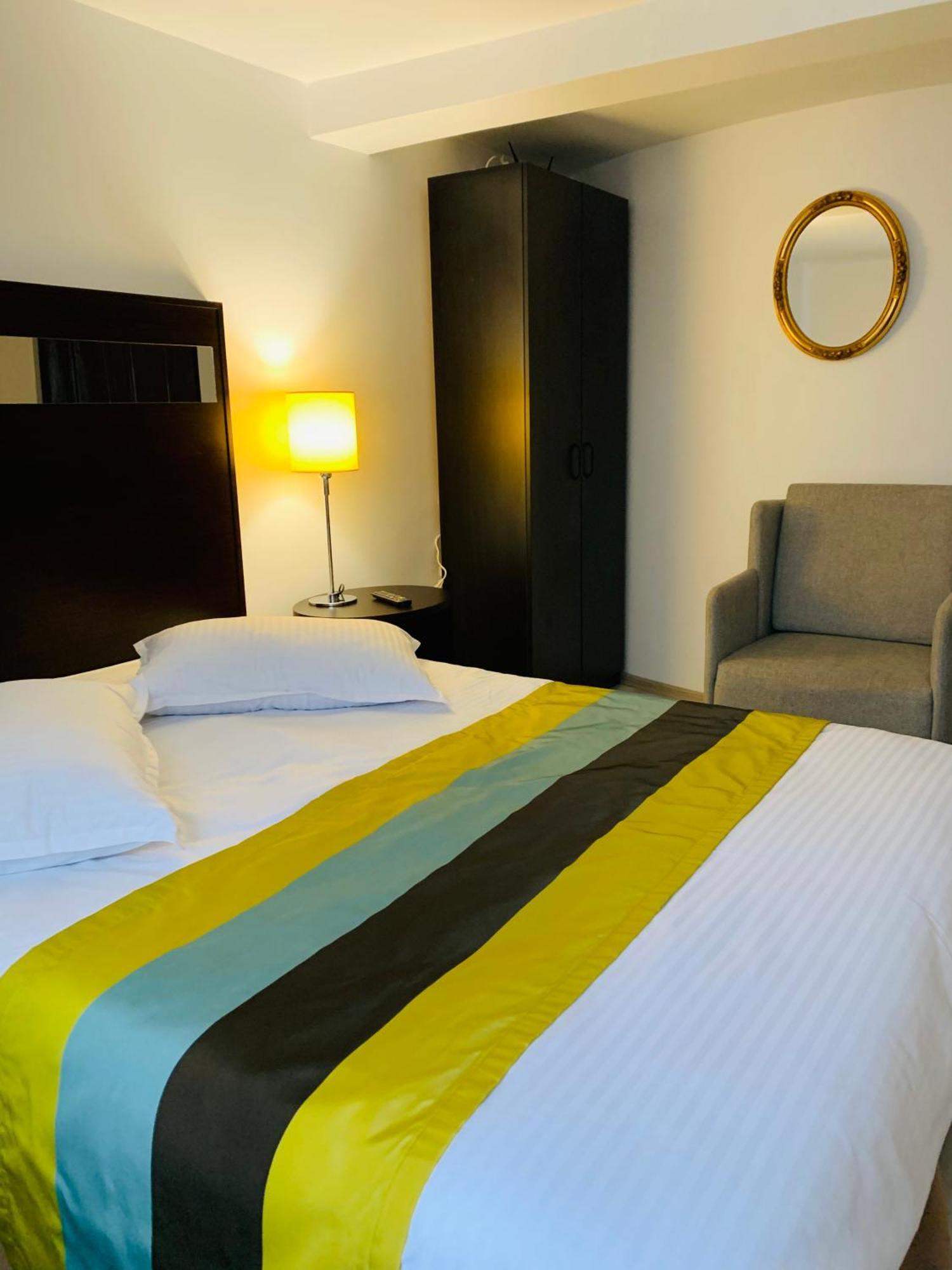 Bed and Breakfast Casa Lazar Топлица Экстерьер фото