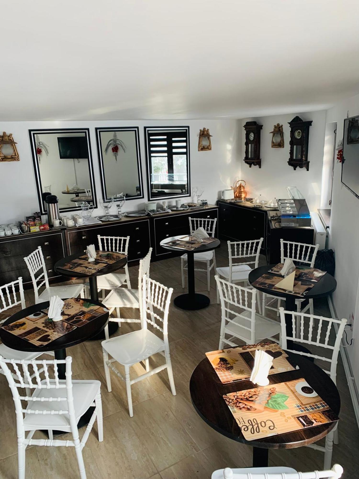 Bed and Breakfast Casa Lazar Топлица Экстерьер фото